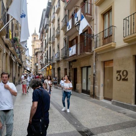 32 De Agosto Rooms San Sebastian Exterior photo