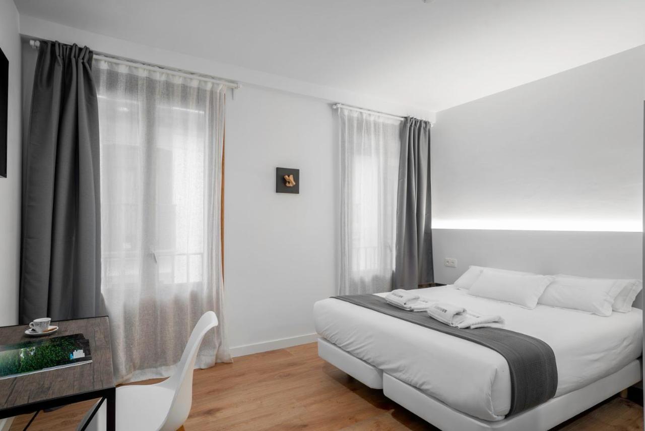 32 De Agosto Rooms San Sebastian Exterior photo